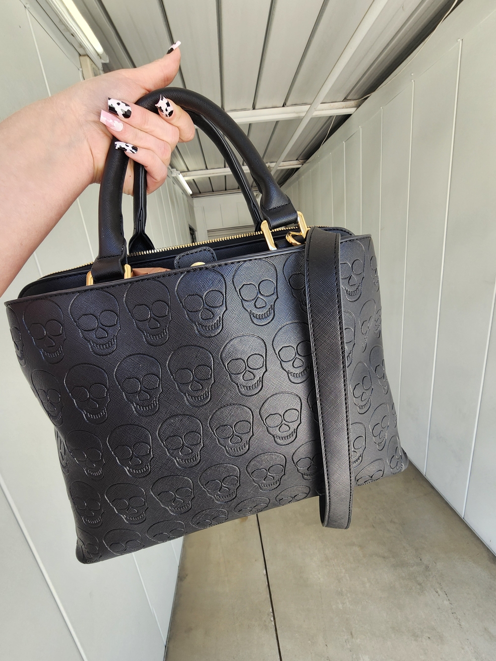 Betsey Johnson Black Skull Tote Bag
